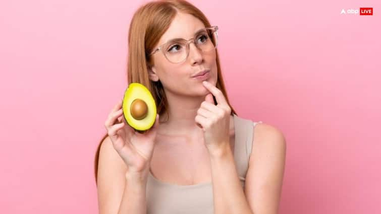 Avocado Benefits: ਇਹ ਫਲ ਹੈ ਸਕਿਨ ਲਈ ਫਾਇਦੇਮੰਦ, ਇਸ ਦੇ ਫਾਇਦੇ ਤੁਹਾਨੂੰ ਹੈਰਾਨ ਕਰ ਦੇਣਗੇ, ਇਸ ਤਰ੍ਹਾਂ ਬਣਾਓ ਫੇਸ ਮਾਸਕ